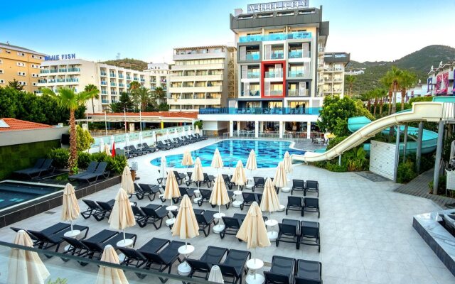 White City Beach - Adults Only