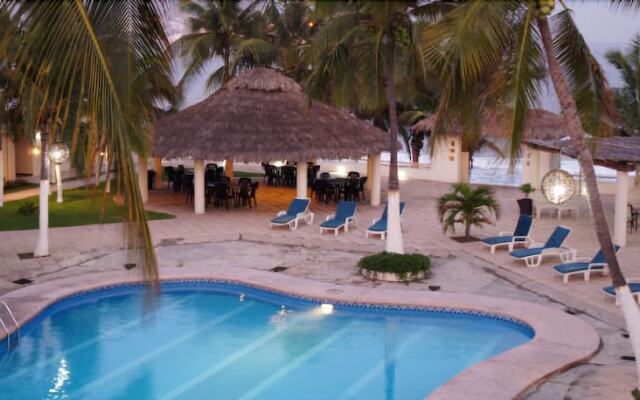 Coral Pacífico Hotel y Villas