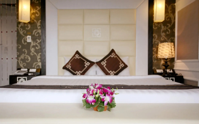 Hanoi Emotion Hotel