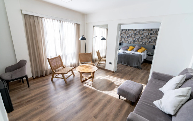 San Nicolas Plaza Hotel