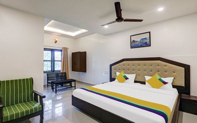 Itsy Hotels Regalia Grand, 500 Mtrs From Madikeri Fort