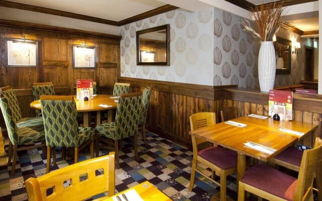 Premier Inn Glastonbury