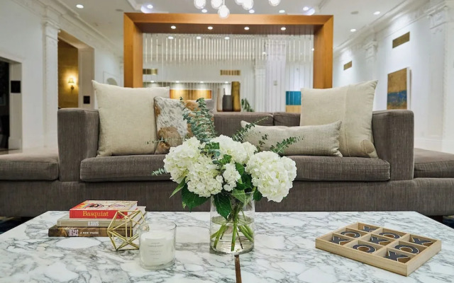 Rusk House Serviced Apartments