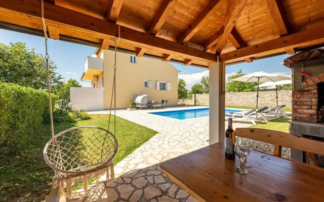 Villa Basil
