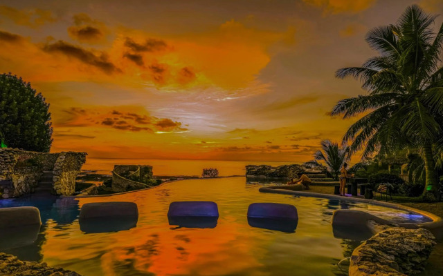 Tanna Evergreen Resort & Tours