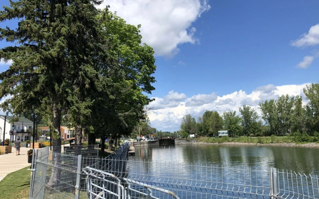 Flotel St-Jean-Sur-Richelieu