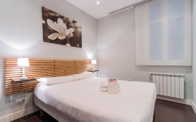 Easo Apartment by People Rentals