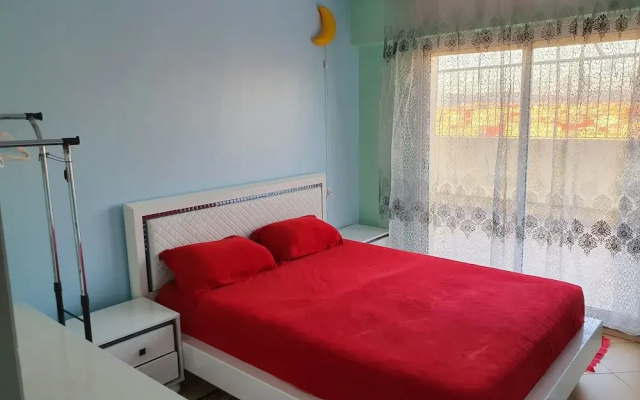 Familiar Luxury Apartment