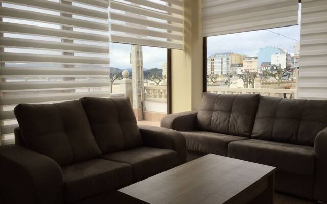Apartamentos Playa Rapadoira
