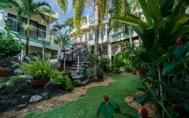 Turtle Inn Resort