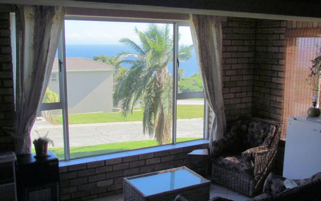 Blue Horizon Bay Guest House