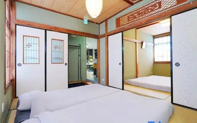 Loisir Iwatsuki 2nd Floor