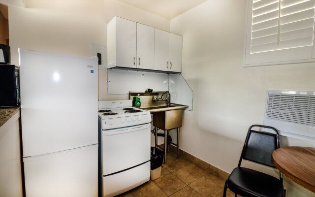 Dunes Inn Wilshire - In Los Angeles (Downtown Los Angeles)