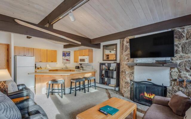 Laurelwood Condominiums Studio Deluxe Unit 414