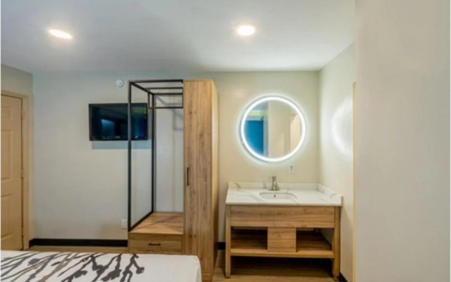 Exclusivo Inn by OYO Grand Prairie, TX