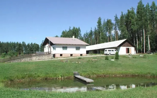 Kanarbiku Turismitalu