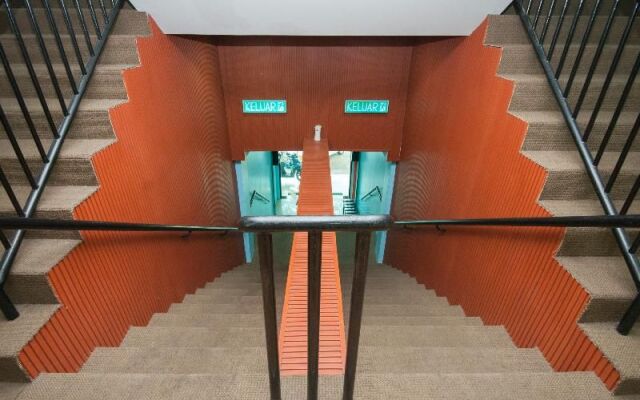 OYO 881 Bintang Square Hotel