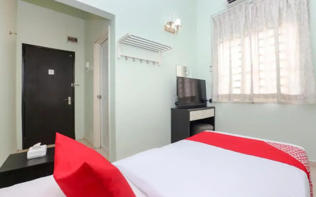 Hotel O Come Inn Premium