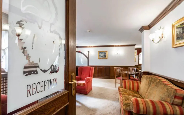 Hotel L Aiglon