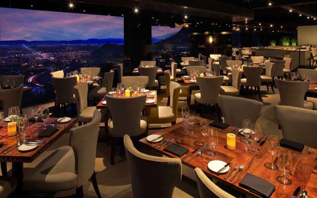 Hilton Phoenix Tapatio Cliffs Resort