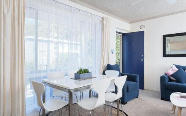 Shoal Towers, Unit 1/11 Shoal Bay Road