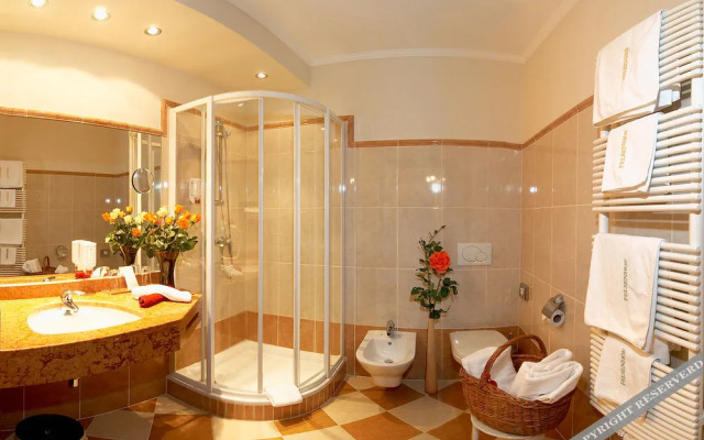 Wohlfühl & Genusshotel Felsenhof - Ihr 4* Hotel In Bad Kleinkirchheim, Kärnten