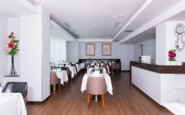Kravan Hotel