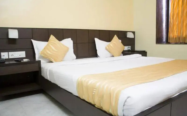 Hotel Arya International