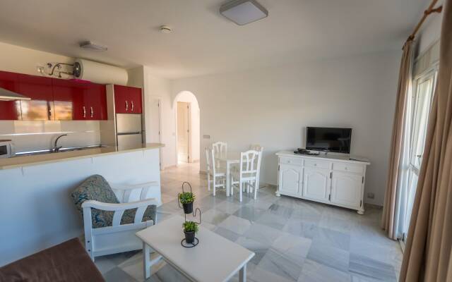 Apartamentos Turísticos Las Rosas de Capistrano
