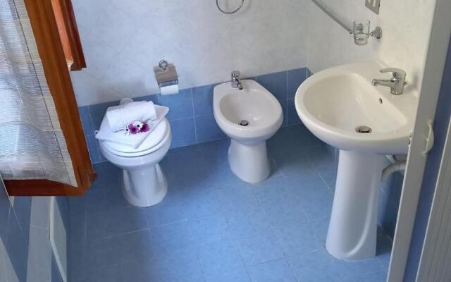 B&B RENA MAJORE - PISCINA e ARIA CONDIZIONATA