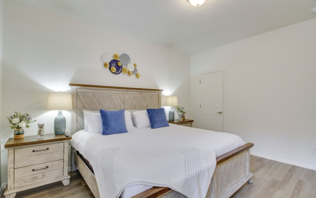 3 Mi to Downtown: Wfh-friendly ABQ Townhome!