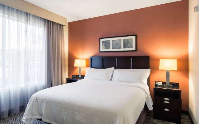 Embassy Suites Newark Airport