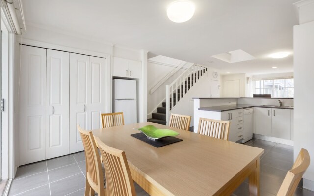 Whitecliffs Beach Resort