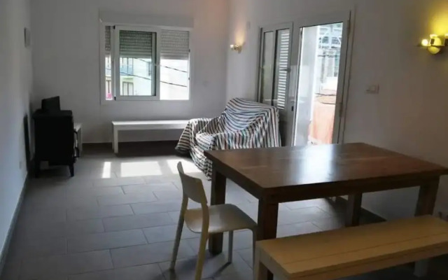 106304 - House in Colera
