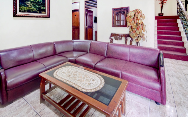 Wisma Yampi Syari'ah by OYO Rooms