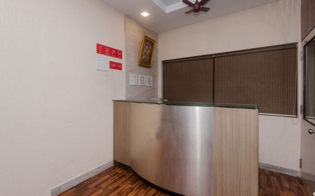 Dolphin Club Lodging & Boarding