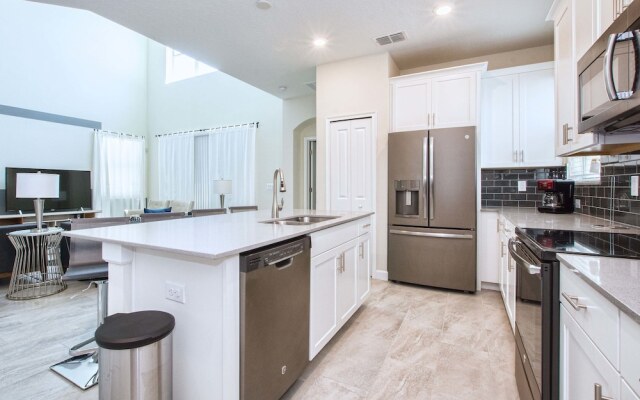 Champions Gate 5 Bedroom House w Pool - 4915CG