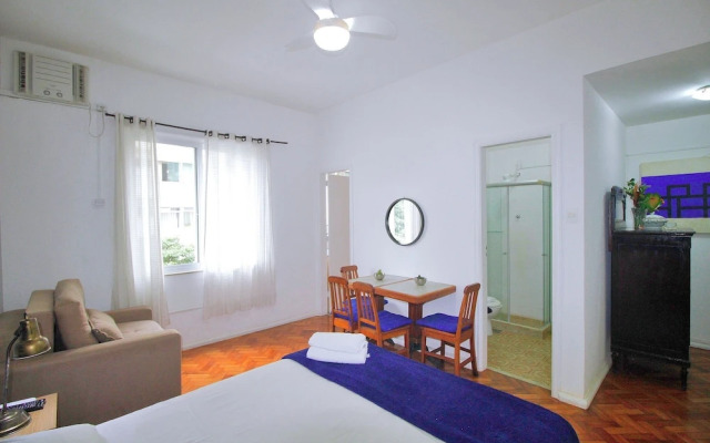 Studio Completo em Ipanema C063