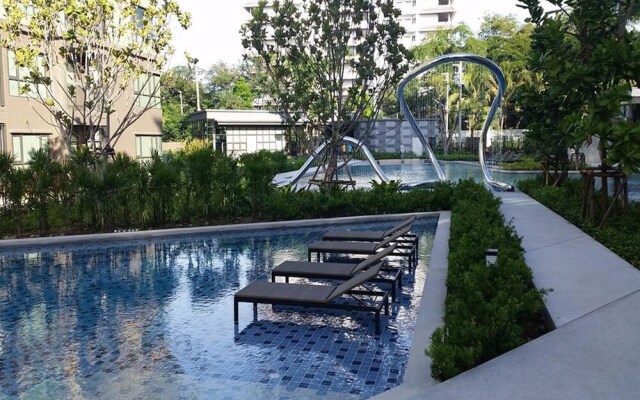 The Relaxing Room Pool Access at Rain Resort Condominium Cha Am- Hua Hin