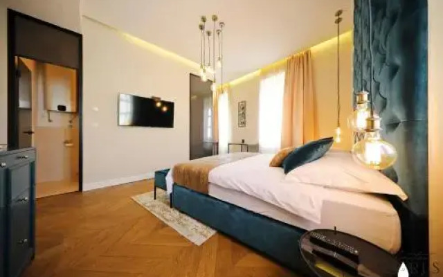 Dalmatian Pearls Deluxe Rooms