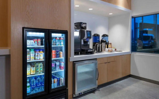 Aloft Orlando Lake Buena Vista