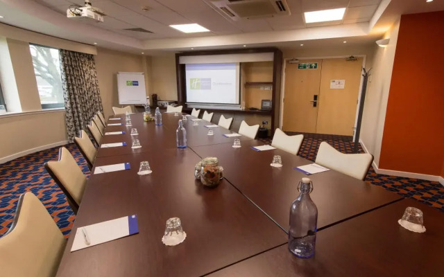 Holiday Inn Express Dunfermline by IHG
