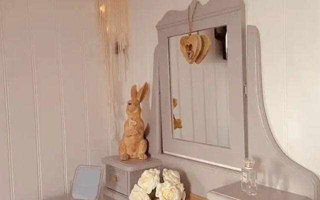 A Beautiful, Unique Lodge, Made for two