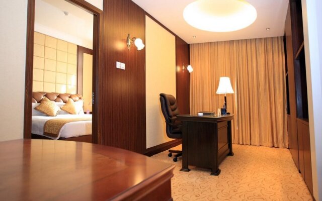 Eagle Canyon Hotel