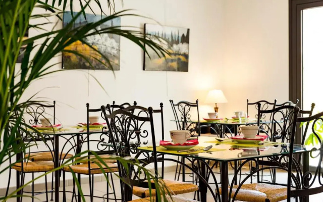 Résidence Lagrange Vacances L'Oustau de Sorgue