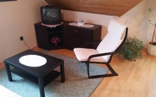 FaDóra Apartman