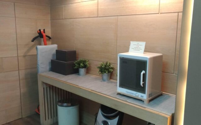 Just Enjoy Business Hotel