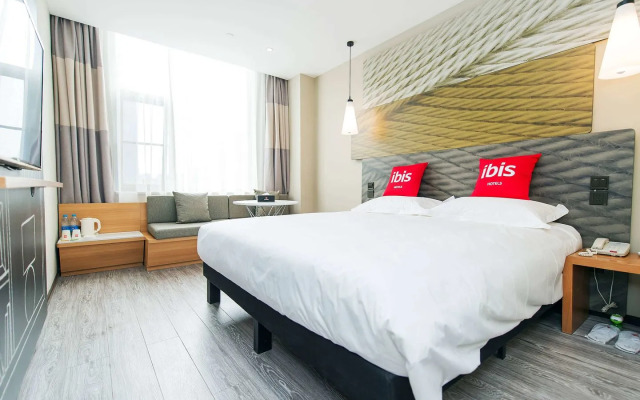 ibis Chengdu Temple of Marquis