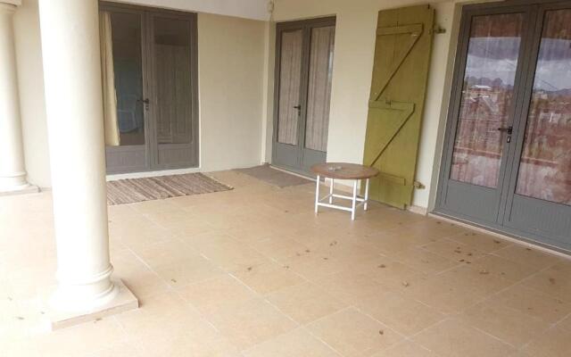 Apartment With 4 Bedrooms in Curepipe, With Furnished Balcony