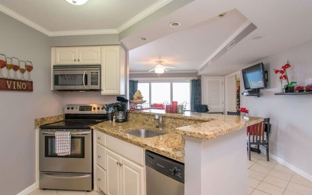 Makai 306 (bayfront)